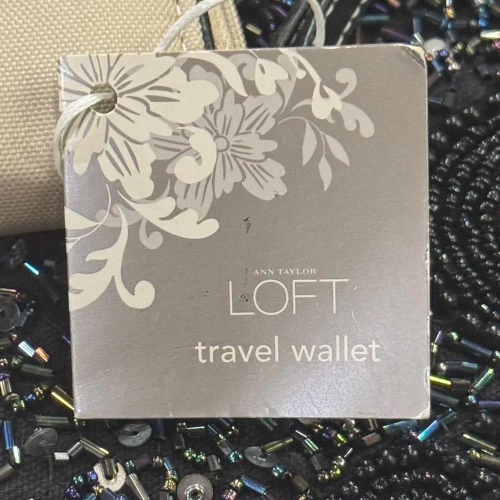 LOFT Cream and Black Travel wristlet Wallet